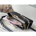 𝐋𝐎𝐔𝐈𝐒 𝐕𝐔𝐈𝐓𝐓𝐎𝐍 M22512 black color matching enamel floral chain