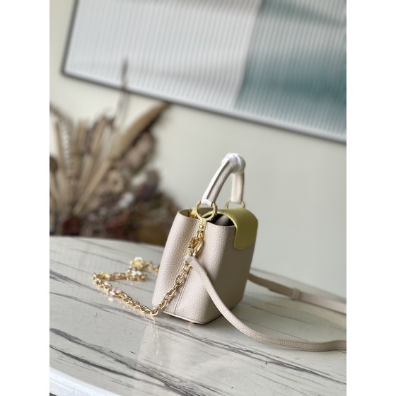 𝐋𝐎𝐔𝐈𝐒 𝐕𝐔𝐈𝐓𝐓𝐎𝐍 M20845 Yellow Colorblock Enamel Flower Chain