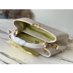 𝐋𝐎𝐔𝐈𝐒 𝐕𝐔𝐈𝐓𝐓𝐎𝐍 M20845 Yellow Colorblock Enamel Flower Chain