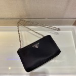 𝐏𝐑𝐀𝐃𝐀 New twin bags