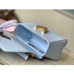 𝐋𝐎𝐔𝐈𝐒 𝐕𝐔𝐈𝐓𝐓𝐎𝐍 M22515 Twist Small Bag