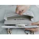 𝐂𝐇𝐀𝐍𝐄𝐋 Classic Flap Italy 🇮🇹 The 𝗚𝗥" Original Lambskin 🐑 Classic Flap Bag Gold Buckle Small ☁ White