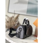 𝐋𝐎𝐔𝐈𝐒 𝐕𝐔𝐈𝐓𝐓𝐎𝐍   M46271