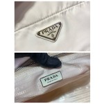 𝐏𝐑𝐀𝐃𝐀 Tote bag 1BG107