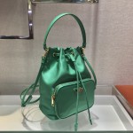 𝐏𝐑𝐀𝐃𝐀 Classic model 1BH038