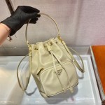 𝐏𝐑𝐀𝐃𝐀 Classic model 1BH038