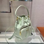 𝐏𝐑𝐀𝐃𝐀 Classic model 1BH038