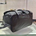 𝐏𝐑𝐀𝐃𝐀 New backpack 1BZ677A