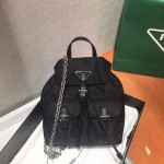 𝐏𝐑𝐀𝐃𝐀 Mini crossbody small backpack