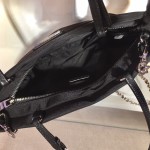 𝐏𝐑𝐀𝐃𝐀 New handbag 1BA252