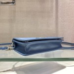 𝐏𝐑𝐀𝐃𝐀 1BP019 Crossbody bag