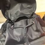 𝐏𝐑𝐀𝐃𝐀 New backpack 1BZ811