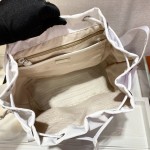 𝐏𝐑𝐀𝐃𝐀 New backpack 1BZ811