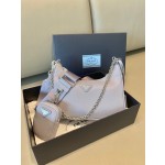 𝐏𝐑𝐀𝐃𝐀 New 1BH204 underarm bag