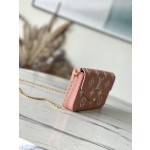 𝐋𝐎𝐔𝐈𝐒 𝐕𝐔𝐈𝐓𝐓𝐎𝐍  M81759