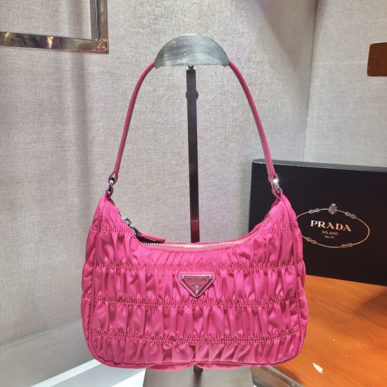 𝐏𝐑𝐀𝐃𝐀 nylon crinkle Hobo underarm bag