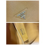 𝐏𝐑𝐀𝐃𝐀 New shopping bags