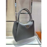 𝐏𝐑𝐀𝐃𝐀 New Model 1BC142