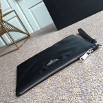 𝐏𝐑𝐀𝐃𝐀 2NH006 triangle marker