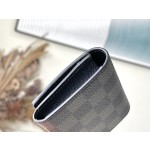 𝐋𝐎𝐔𝐈𝐒 𝐕𝐔𝐈𝐓𝐓𝐎𝐍  N63338