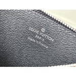 𝐋𝐎𝐔𝐈𝐒 𝐕𝐔𝐈𝐓𝐓𝐎𝐍   N64038