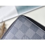 𝐋𝐎𝐔𝐈𝐒 𝐕𝐔𝐈𝐓𝐓𝐎𝐍   N62732