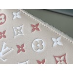 𝐋𝐎𝐔𝐈𝐒 𝐕𝐔𝐈𝐓𝐓𝐎𝐍    M82290