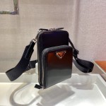 𝐏𝐑𝐀𝐃𝐀 New cell phone bag 2ZH126