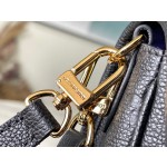 𝐋𝐎𝐔𝐈𝐒 𝐕𝐔𝐈𝐓𝐓𝐎𝐍    M46386