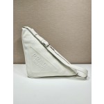 𝐏𝐑𝐀𝐃𝐀 Full leather large triangle bag 2VY007