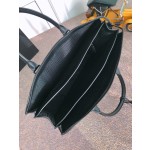 𝐏𝐑𝐀𝐃𝐀 New men's bag 2VG041