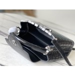 𝐋𝐎𝐔𝐈𝐒 𝐕𝐔𝐈𝐓𝐓𝐎𝐍   M51783