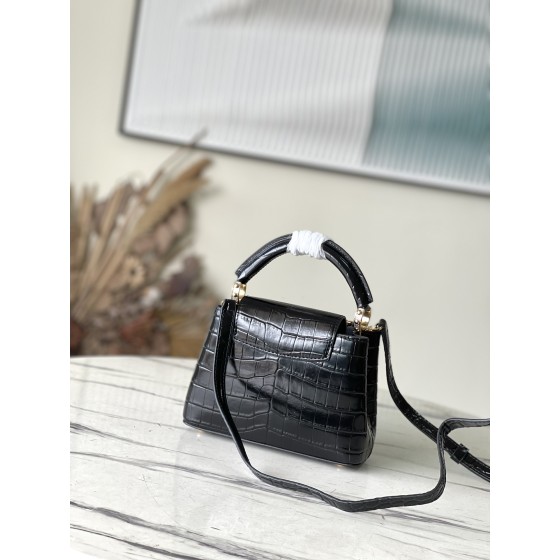 𝐋𝐎𝐔𝐈𝐒 𝐕𝐔𝐈𝐓𝐓𝐎𝐍   M51783