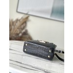 𝐋𝐎𝐔𝐈𝐒 𝐕𝐔𝐈𝐓𝐓𝐎𝐍   M51783