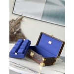 𝐋𝐎𝐔𝐈𝐒 𝐕𝐔𝐈𝐓𝐓𝐎𝐍   M47641