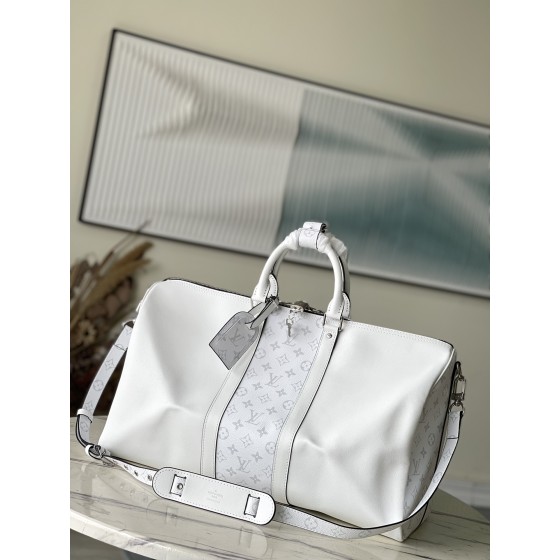 𝐋𝐎𝐔𝐈𝐒 𝐕𝐔𝐈𝐓𝐓𝐎𝐍    M30885