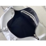 𝐋𝐎𝐔𝐈𝐒 𝐕𝐔𝐈𝐓𝐓𝐎𝐍    M30885