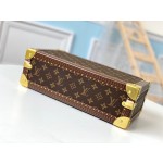 𝐋𝐎𝐔𝐈𝐒 𝐕𝐔𝐈𝐓𝐓𝐎𝐍     M47641