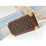 𝐋𝐎𝐔𝐈𝐒 𝐕𝐔𝐈𝐓𝐓𝐎𝐍     M47641