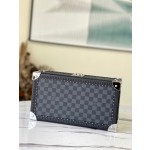 𝐋𝐎𝐔𝐈𝐒 𝐕𝐔𝐈𝐓𝐓𝐎𝐍     N48194