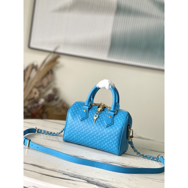 𝐋𝐎𝐔𝐈𝐒 𝐕𝐔𝐈𝐓𝐓𝐎𝐍    M22596