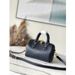 𝐋𝐎𝐔𝐈𝐒 𝐕𝐔𝐈𝐓𝐓𝐎𝐍    M22595