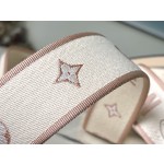 𝐋𝐎𝐔𝐈𝐒 𝐕𝐔𝐈𝐓𝐓𝐎𝐍    M46388