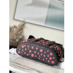 𝐋𝐎𝐔𝐈𝐒 𝐕𝐔𝐈𝐓𝐓𝐎𝐍   M21978