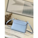 𝐋𝐎𝐔𝐈𝐒 𝐕𝐔𝐈𝐓𝐓𝐎𝐍    M21721