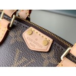 𝐋𝐎𝐔𝐈𝐒 𝐕𝐔𝐈𝐓𝐓𝐎𝐍  M61253