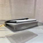 𝐏𝐑𝐀𝐃𝐀 Crossbody bag 1BP020