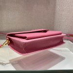 𝐏𝐑𝐀𝐃𝐀 Crossbody bag 1BP020