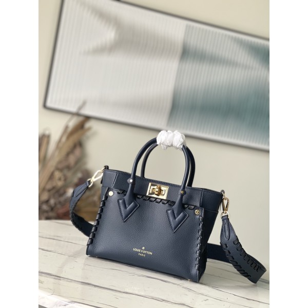 𝐋𝐎𝐔𝐈𝐒 𝐕𝐔𝐈𝐓𝐓𝐎𝐍     M21585