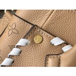 𝐋𝐎𝐔𝐈𝐒 𝐕𝐔𝐈𝐓𝐓𝐎𝐍     M21585